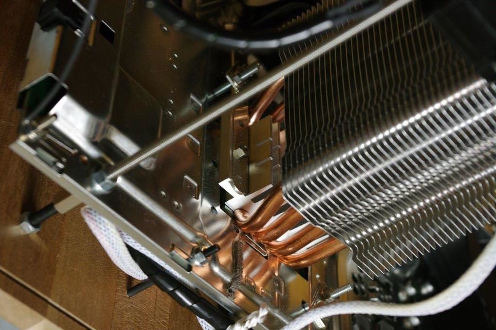 ｐｓ４にパソコン用ｃｐｕクーラーを取り付けた きままなdiy