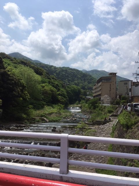 f:id:khichan:20190506115740j:plain f:id:khichan:20190506115740j:plain