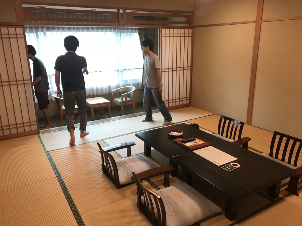 f:id:khigashigashi:20180903113842j:plain