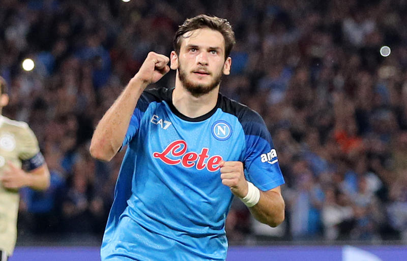 クヴィチャ・クワラツヘリア～緩急を生かしたドリブルとキックレンジの