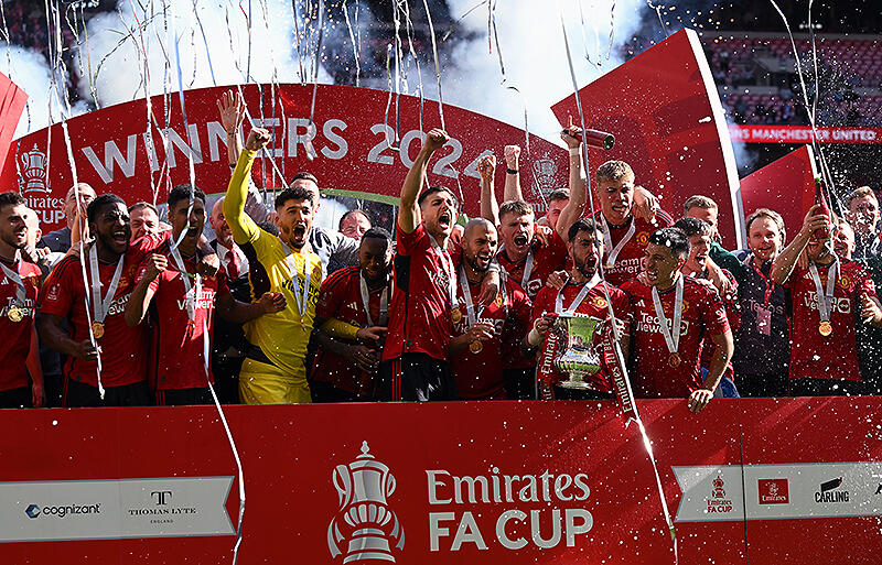 正規品【FAカップ優勝】マンチェスターユナイテッド ブルーノ