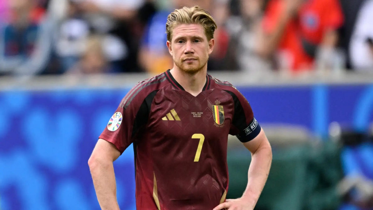 ベルギー代表 ユーロ2024ベルギー代表ホームユニフォーム7番 デ
