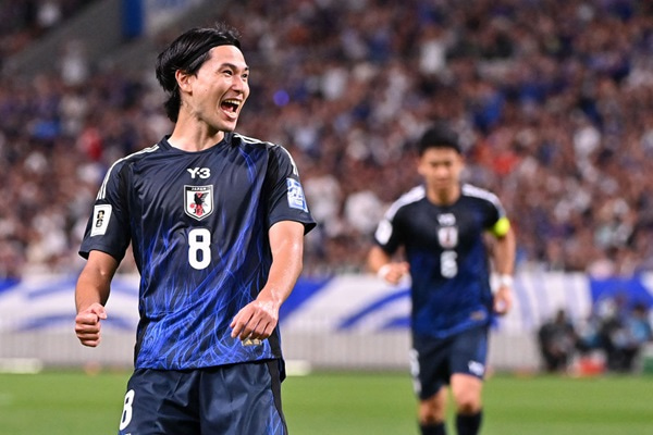 品質満点 南野拓実 日本代表 2026ワールドカップ予選ユニフォーム Y-3 IU0964 その他