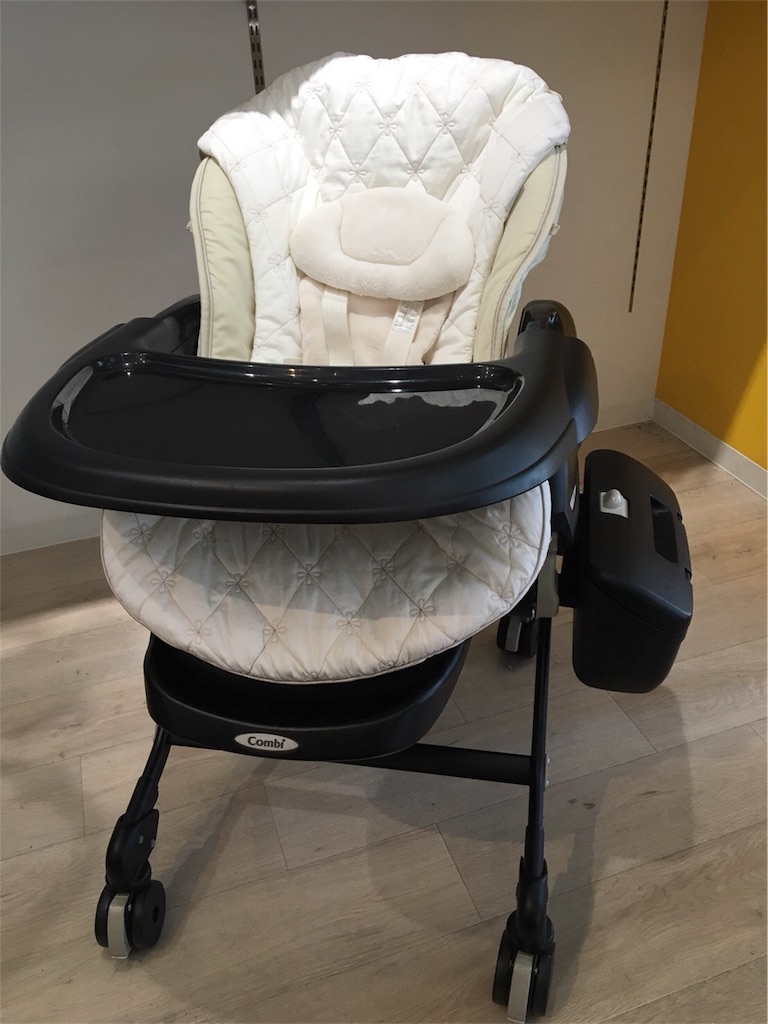 f:id:kids-app:20180806145007j:image コンビのベビーラック