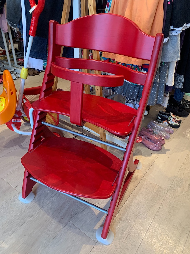 f:id:kids-app:20190607162608j:image 大和屋のハイチェア