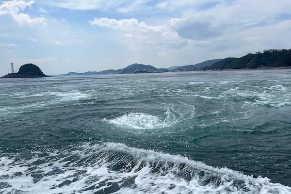 鳴門の渦潮
