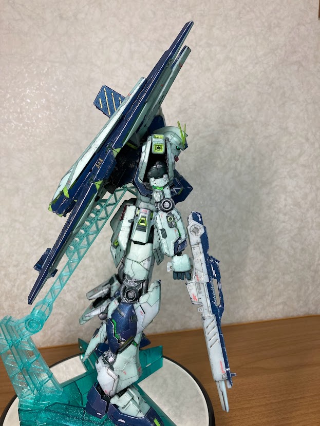 完成1 νガンダム Ver.Ka （サイコフレーム発動イメージカラー