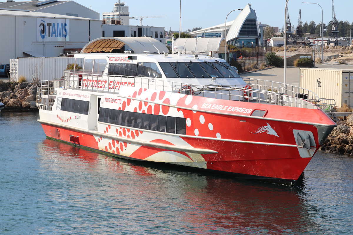 f:id:kikutaro777:20190502105810j:plain Rottnest Express