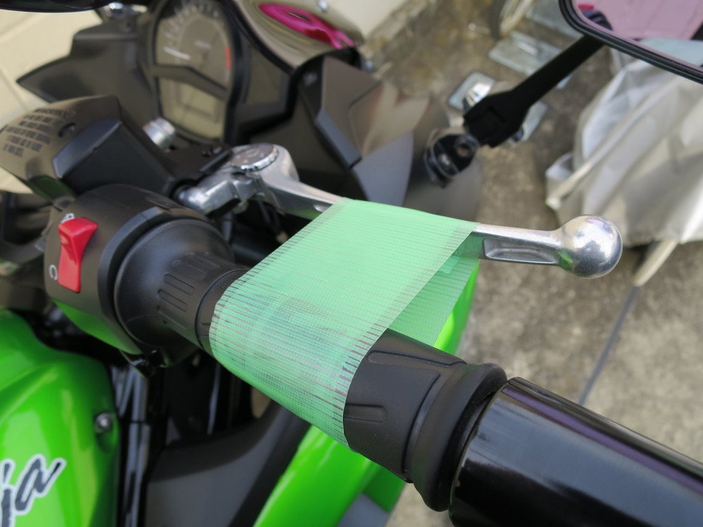 重いバイクを1人で簡単にメンテナンススタンドにリフトアップする手順 krsw’s WORK LOG