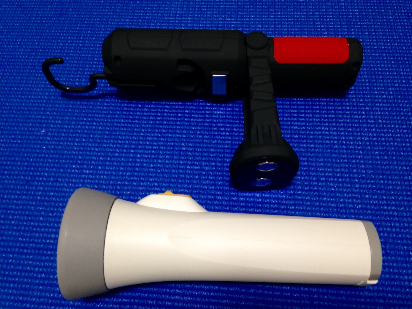 懐中電灯　パナソニック　ELEKTEL