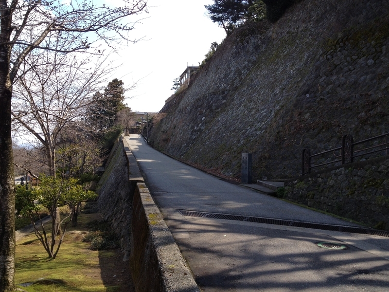 清川町桜坂