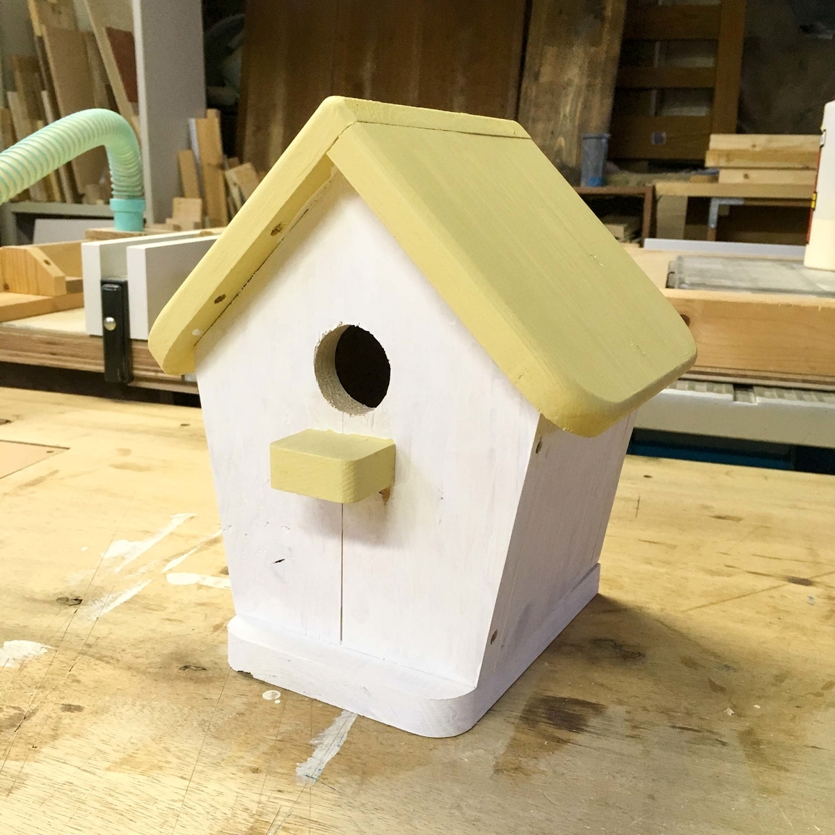 DIY】親子で作ろう！鳥の巣箱組み立てキットの作り方 - Kimpa Life