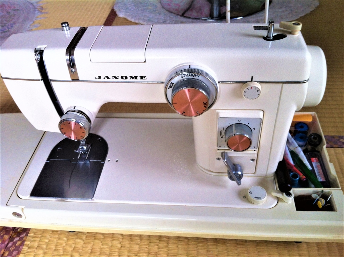 ミシン□ジャノメ（802型）トピアエース