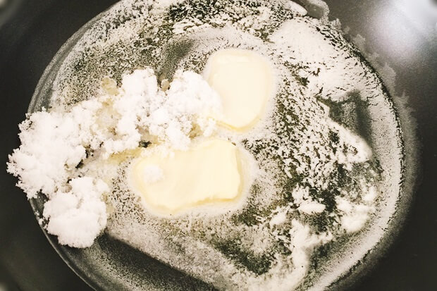 フライパンりんごケーキレシピの焼き方