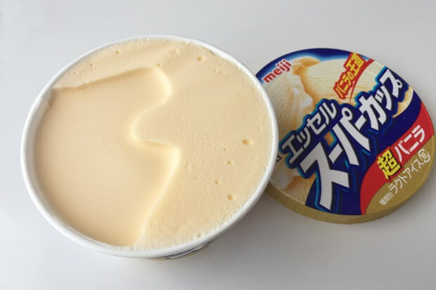 スーパーカップ超バニラ