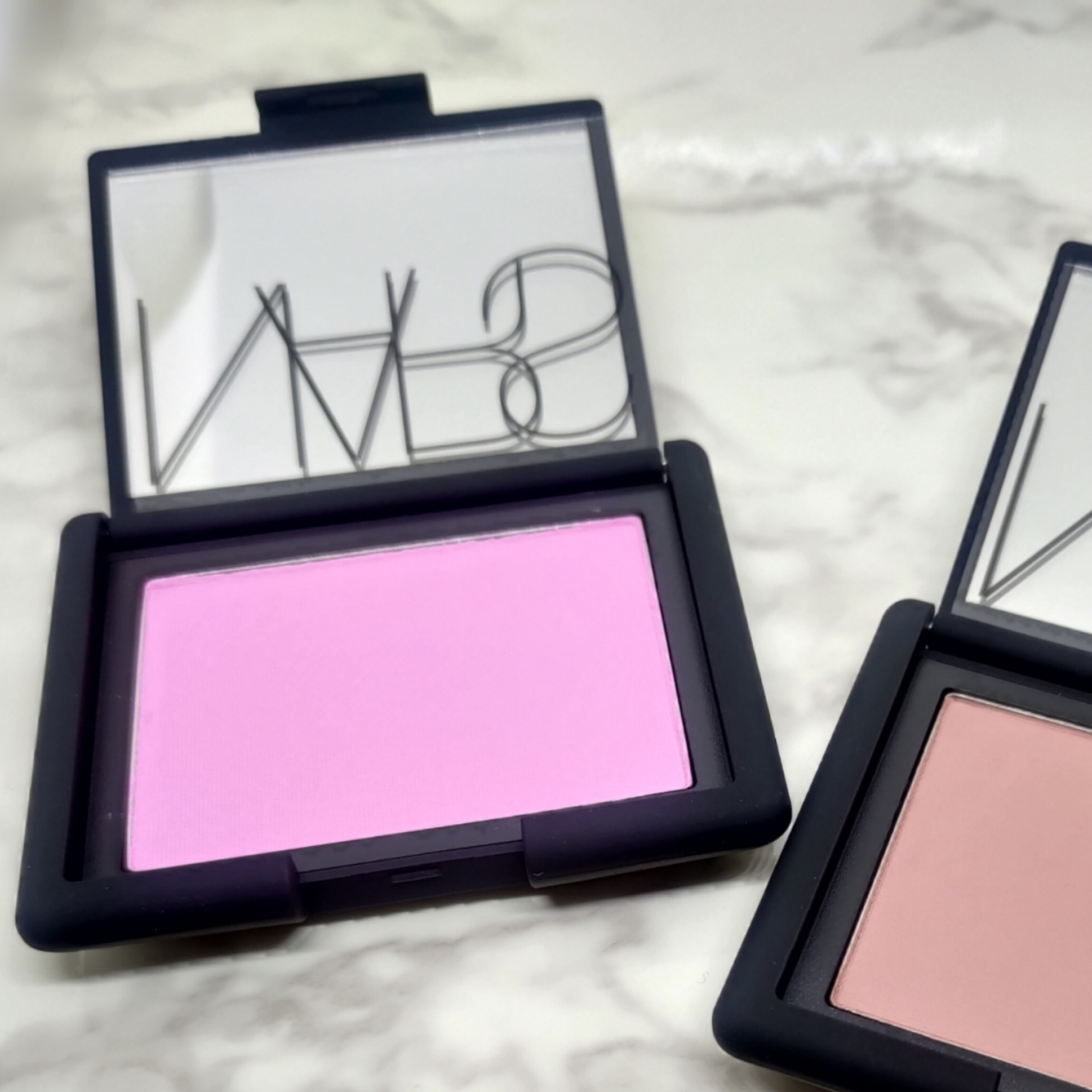 f:id:kinako4427:20200623234108j:image NARS ブラッシュ 4084THRILL
