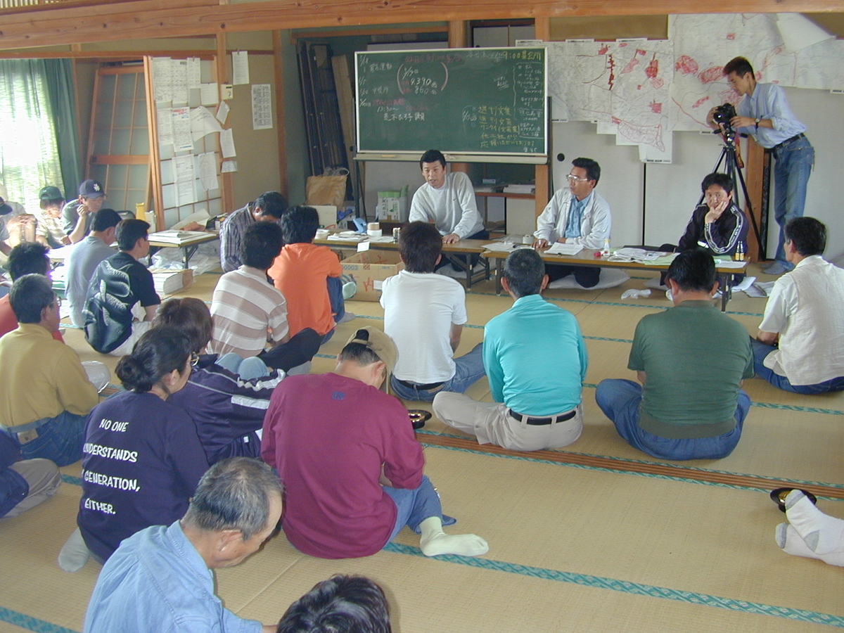 f:id:king-biscuit:20010520085214j:plain