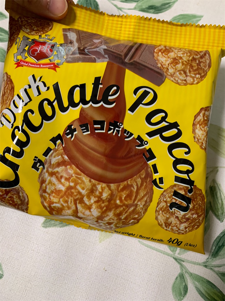 輸入菓子：マレーシア（クリスピーブレッド（ガーリック、チーズ