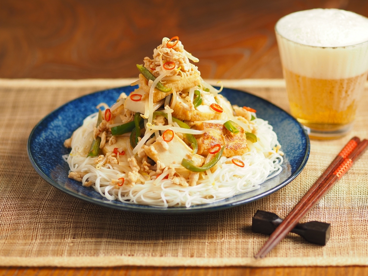 レモン汁でそうめんをコシMAXに茹でて、「レモンつゆ」も作る激ウマそうめんレシピ【筋肉料理人】