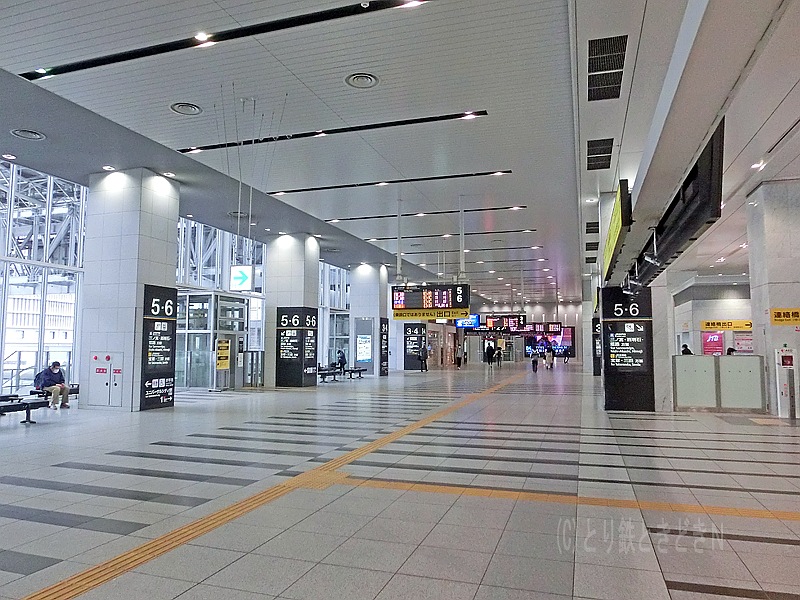 ガラガラの大阪駅 ３ｆ南北連絡橋口 とり鉄ときどきn