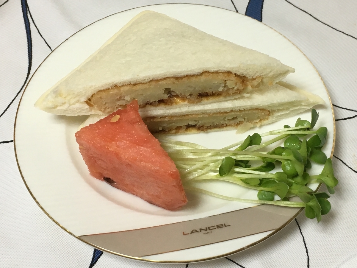 f:id:kirakunist:20190729164914j:plain f:id:kirakunist:20190729164914j:plain