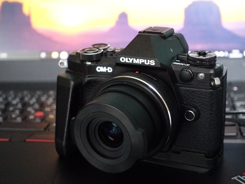 M.ZUIKO DIGITAL ED 14-42mm F3.5-5.6 EZ - kiricub