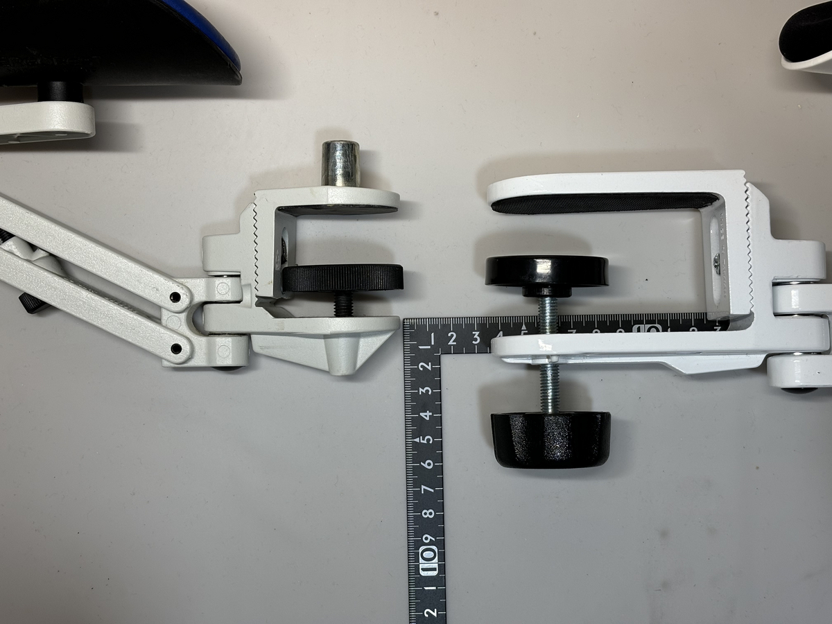 ガジェット紹介】Ergorestとその他の可動式アームレストの比較