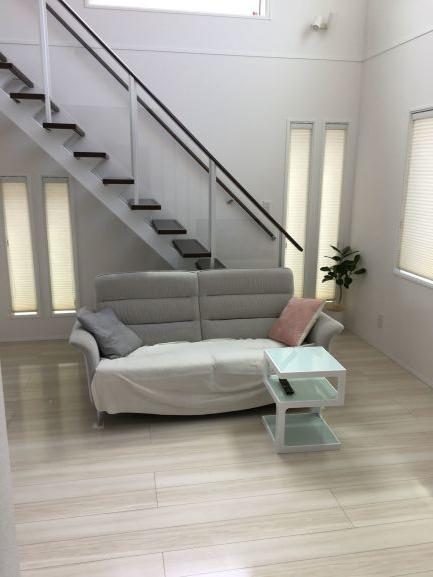 玄関スリットスライダー、リビング