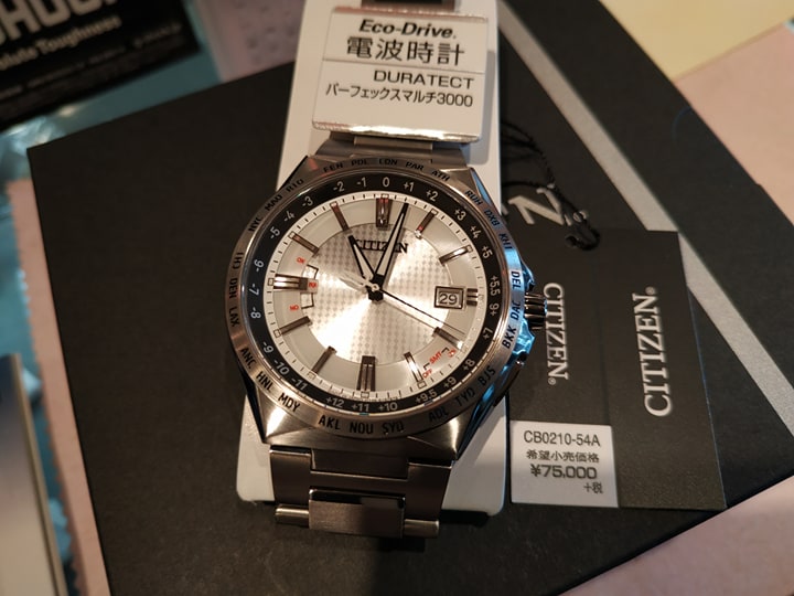 CB0210-54A(シルバー) 在庫あり・動画あり!! アテッサ エコ・ドライブ