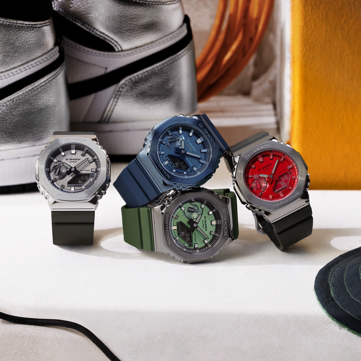 GM-2100B-4AJF #レッドシヨック #カシオーク #G-SHOCK #メタルベゼル 