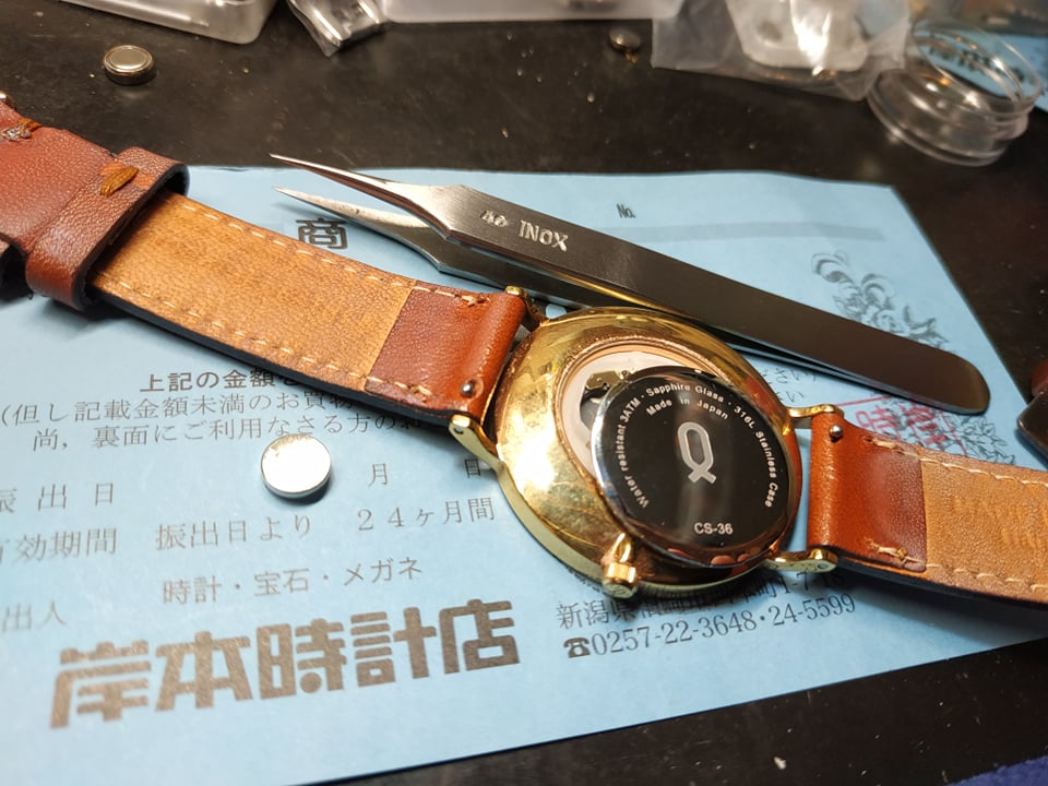 【新品電池】TISSOT ラウンド ゴールド文字盤 レザー クォーツ ティソ(TISSOT) TISSOT ティソ | A.M.I nextdoor TOYOTA