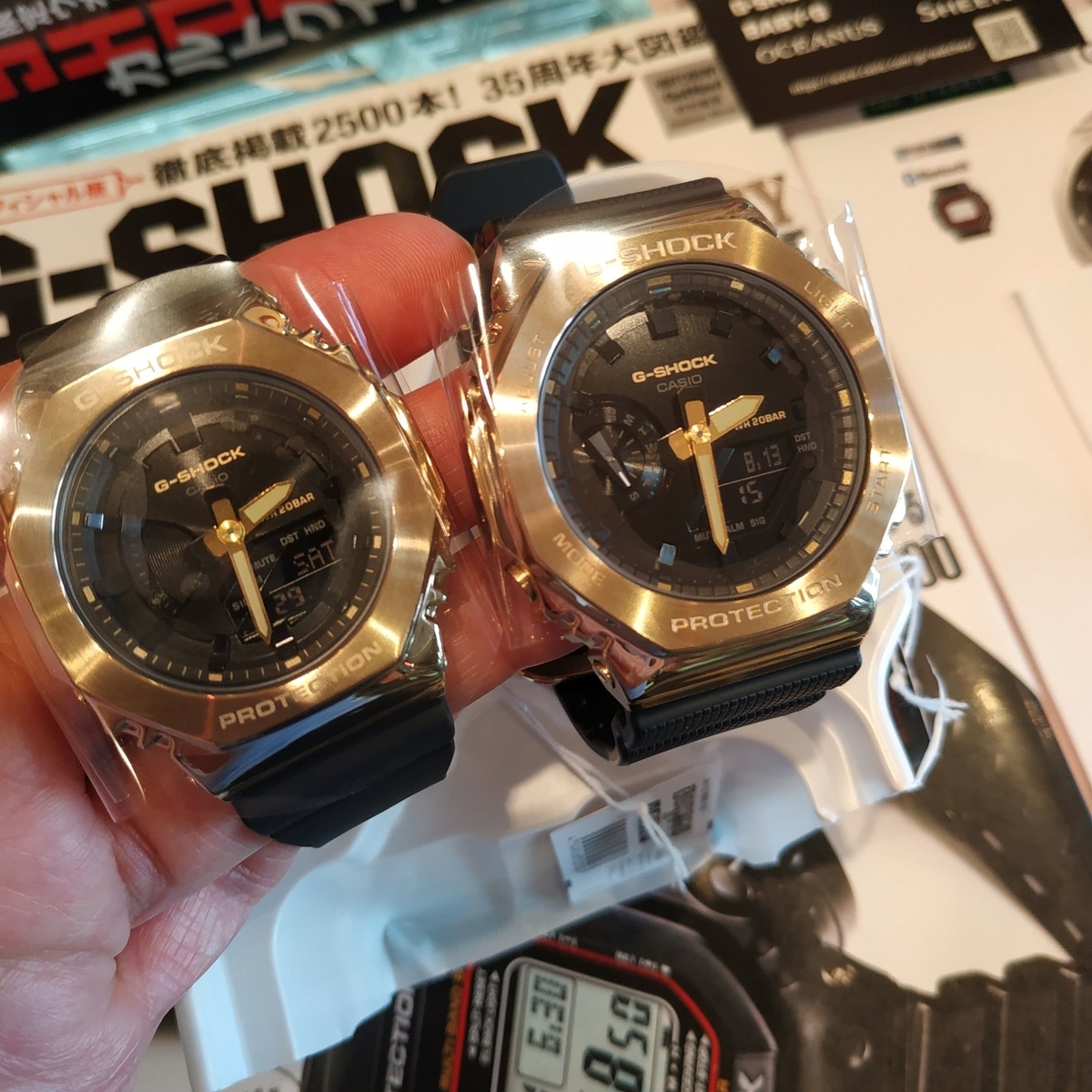 GM-S2100GB-1AJF G-SHOCK ゴールド ブラック ITZY 時計