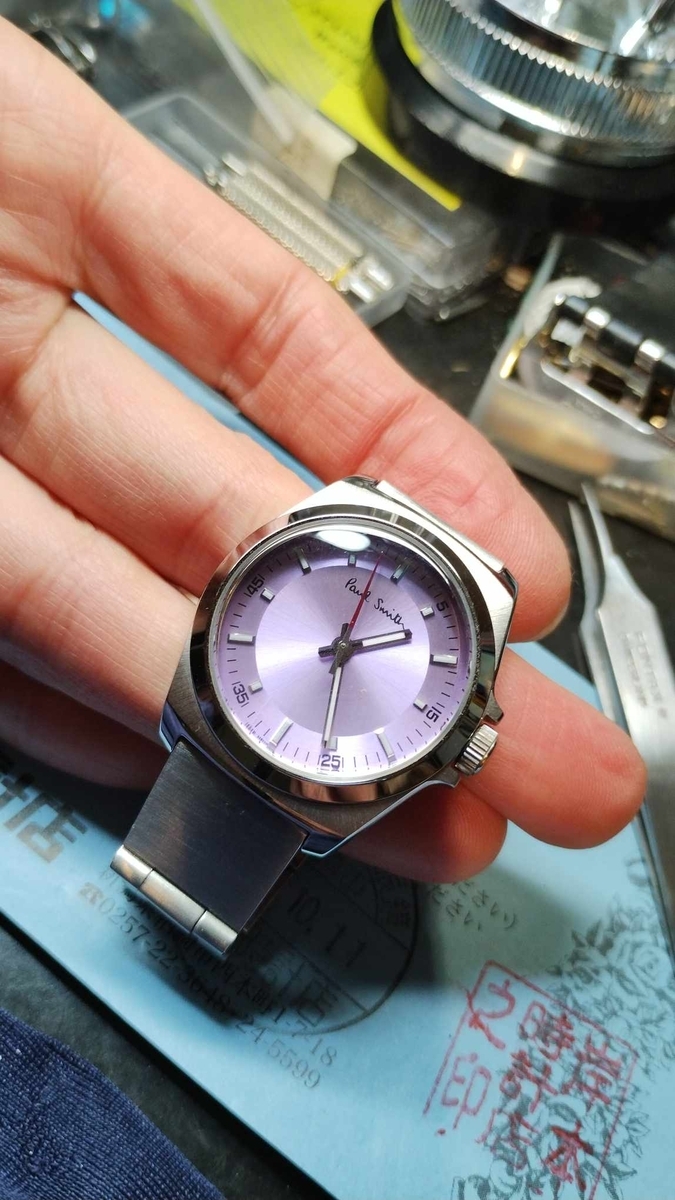 Paul Smith 腕時計 ポインターデイト 電池交換済み　希少カラー 300円でポールスミスの時計を自分で電池交換する方法～クロノ編