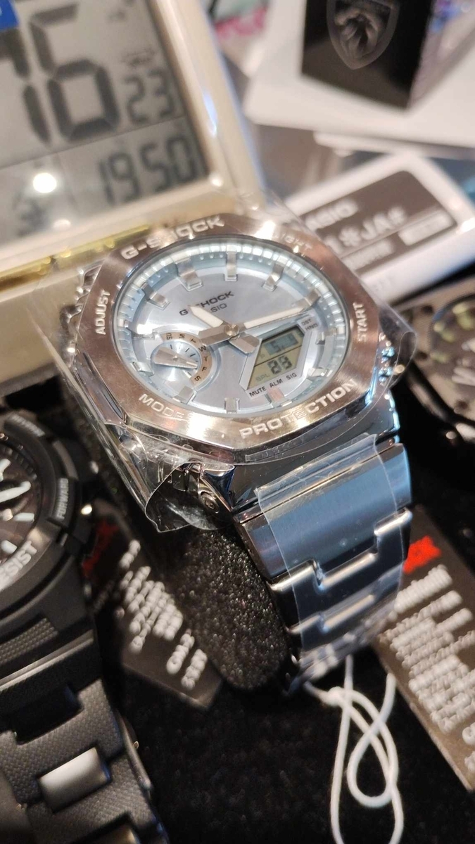 G-SHOCK GM-2110D-2AJF フルメタル　アイスブルー GM2110D-2A | Metal G-SHOCK Blue Dial Watch | Casio G-SHOCK