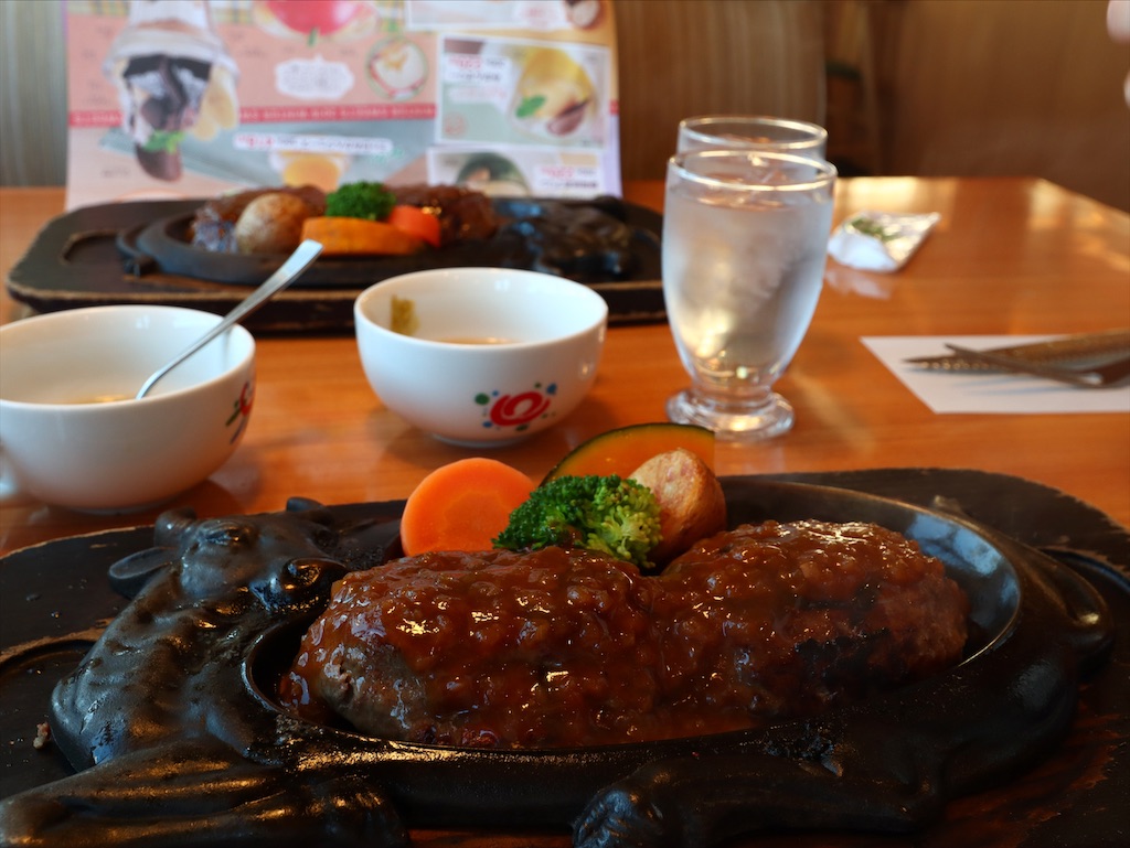 静岡まで行ってさわやかでハンバーグを食べてきた！ - ♡