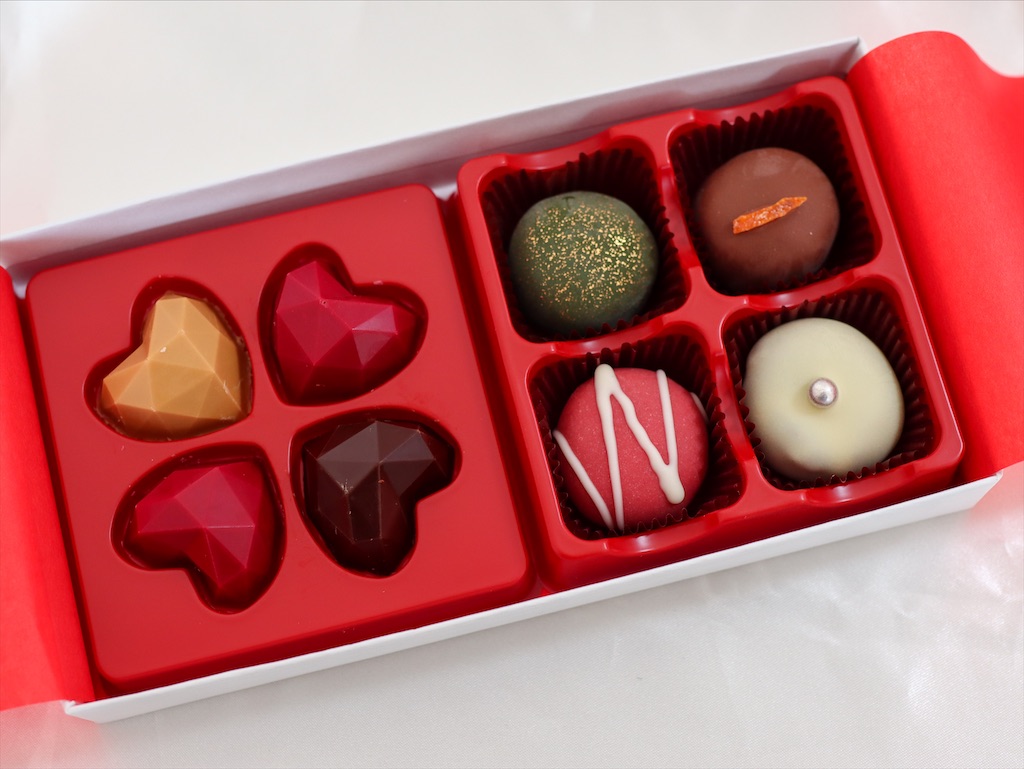 チョコに込めた愛情　天音　箔押し WS】未来へ一緒に 天音かなた(サイン+箔押し)【SSP】HOL/W91-046