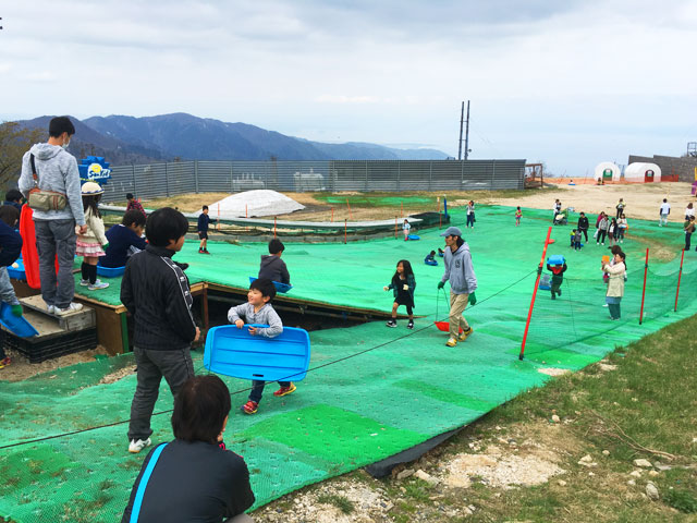 びわ湖バレイで一日遊んで来たのでご紹介 でも 今日じゃなくて4月だけどね 誰も見ていない時間