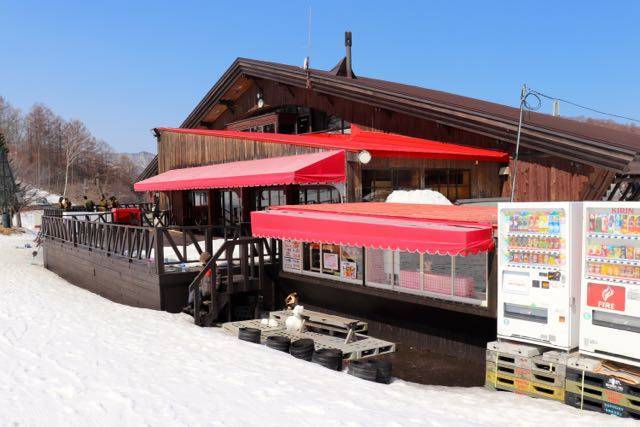 ばんけいスキー場　センターロッジ