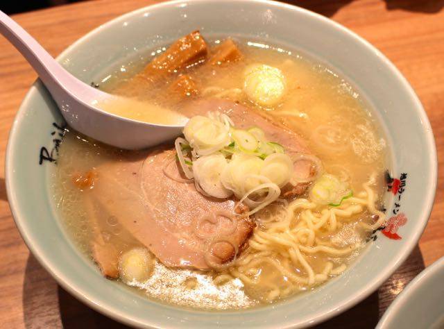 梅光軒　塩ラーメン