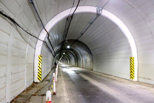 豊平峡ダム　トンネル　徒歩