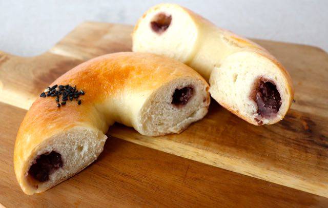 ベーグル屋　ここのわ　あんこベーグル