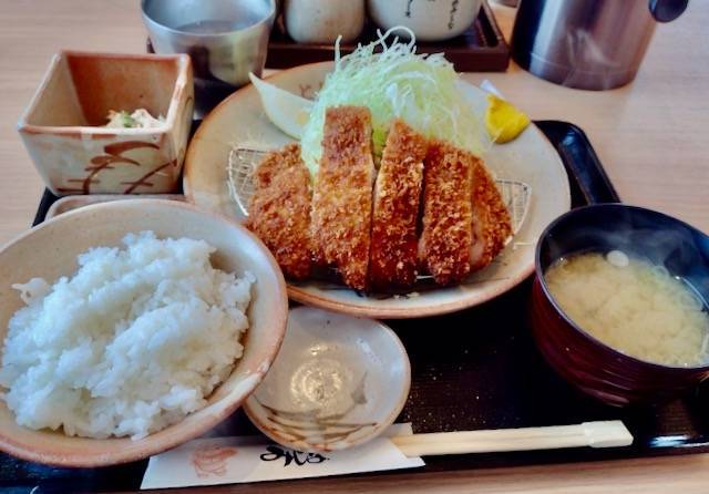 とんかつのみしな　ヒレカツ定食