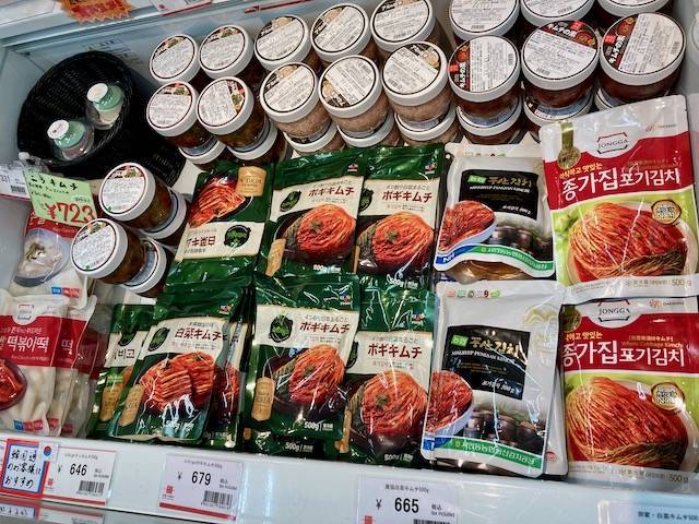 韓国商店　イルソイルソ　キムチ