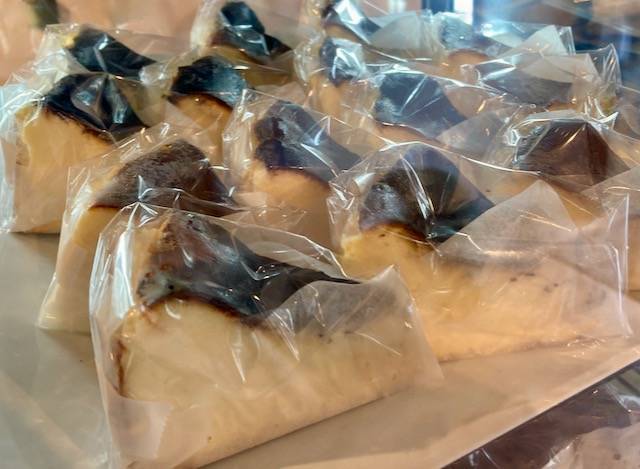 CREAM&SIP　バスクチーズケーキ