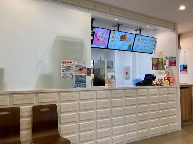コムクレープ札幌店　店内
