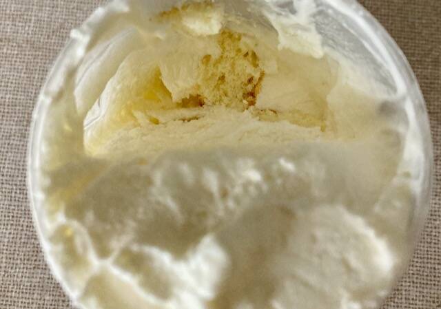 ラヴェリテ山鼻　クリームどモコ