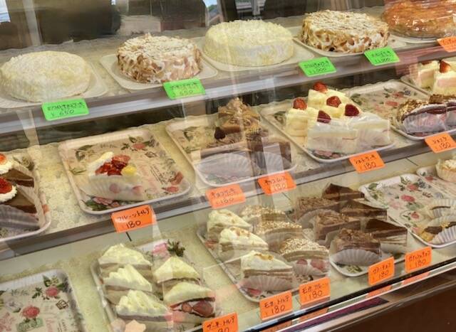 アマンドール　ホールケーキ