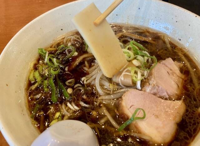 らーめんふしみ　すみれ風醤油