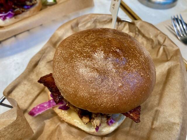 jsバーガーズ　カフェ　バンズ