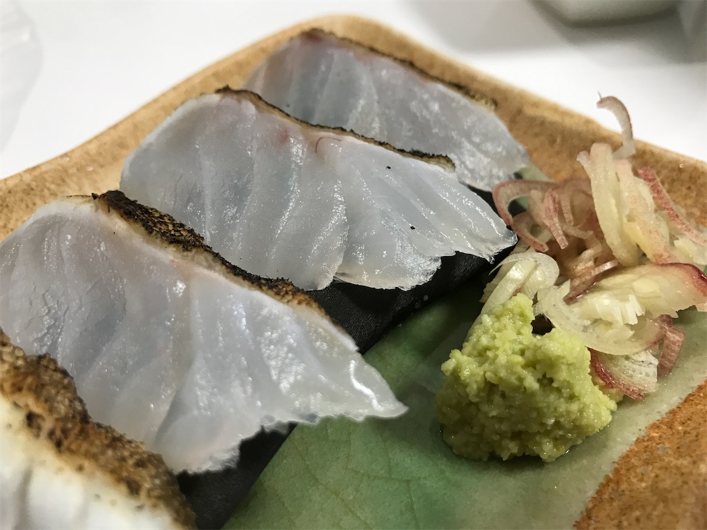 キアラ アオハタ を捌いて 刺身と鍋に 様々な料理をつくるキッチン内の実験室 キッチンラボ キアラ アオハタ を捌いて 刺身と鍋に 様々な料理をつくるキッチン内の実験室 キッチンラボ